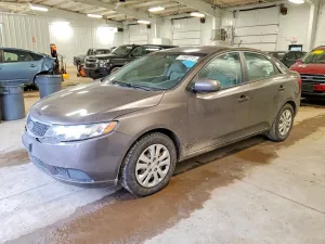 2013 KIA FORTE