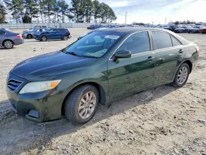 2010 TOYOTA CAMRY