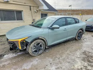 2025 KIA K4 LX