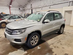 2016 VOLKSWAGEN TIGUAN