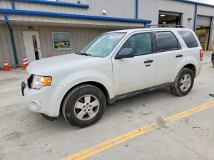 2011 FORD ESCAPE
