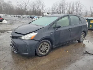2016 TOYOTA PRIUS
