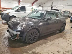 2018 MINI COOPER