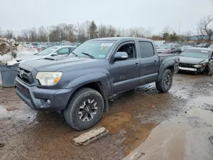 2013 TOYOTA TACOMA