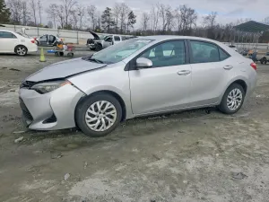 2017 TOYOTA COROLLA