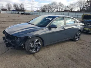 2024 HYUNDAI ELANTRA