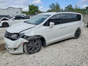 2018 CHRYSLER PACIFICA