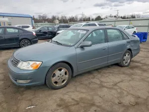 2003 TOYOTA AVALON
