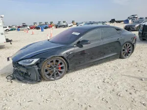 2021 TESLA MODEL S