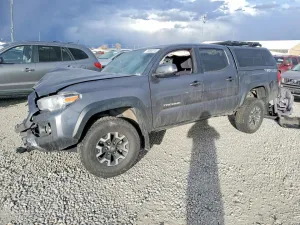 2017 TOYOTA TACOMA