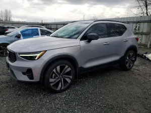 2023 VOLVO XC40 ULTIM