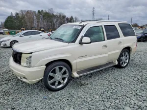 2004 CADILLAC ESCALADE