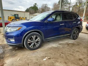 2017 NISSAN ROGUE
