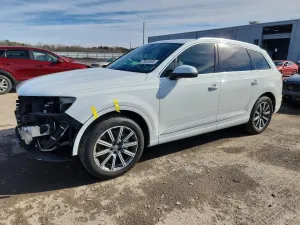 2017 AUDI Q7