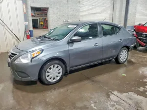 2017 NISSAN VERSA