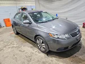 2013 KIA FORTE
