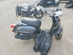 2006 YAMA SCOOTER