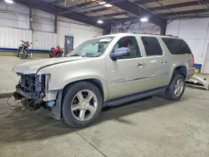 2014 CHEVROLET SUBURBAN
