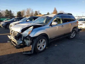 2013 SUBARU OUTBACK
