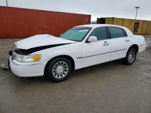 2000 LINCOLN TOWNCAR