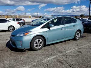 2015 TOYOTA PRIUS