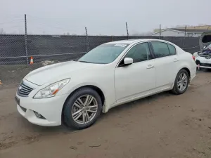 2013 INFINITI G37