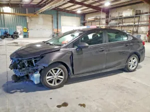 2017 CHEVROLET CRUZE