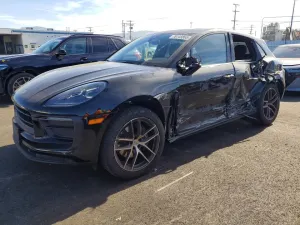 2022 PORSCHE MACAN