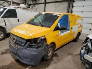 2016 MERCEDES BENZ METRIS