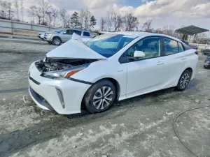 2022 TOYOTA PRIUS