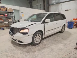 2016 CHRYSLER MINIVAN
