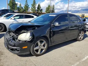 2010 VOLKSWAGEN JETTA