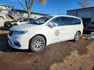2021 CHRYSLER PACIFICA