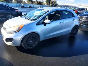 2013 KIA RIO