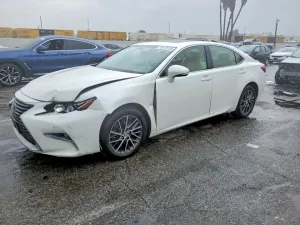 2016 LEXUS ES350