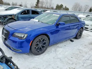 2019 CHRYSLER 300
