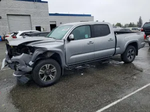 2018 TOYOTA TACOMA