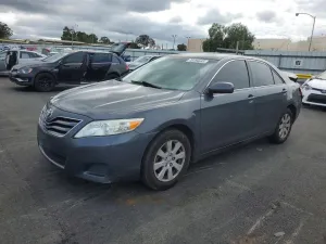 2011 TOYOTA CAMRY