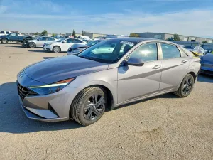 2021 HYUNDAI ELANTRA