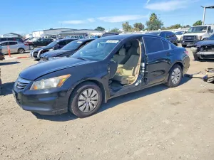 2012 HONDA ACCORD LX