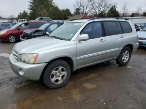 2002 TOYOTA HIGHLANDER