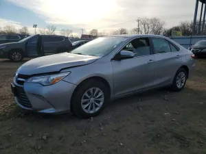 2017 TOYOTA CAMRY