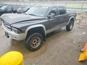 2002 DODGE DAKOTA