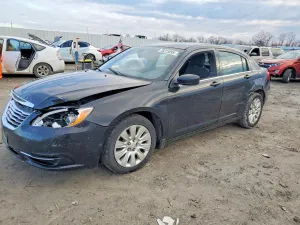 2013 CHRYSLER 200