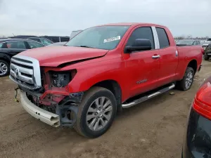 2013 TOYOTA TUNDRA