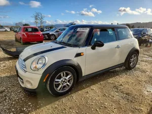 2013 MINI COOPER