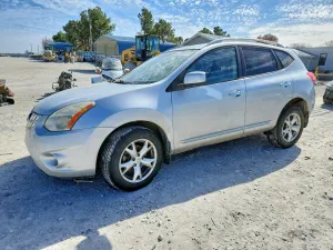 2011 NISSAN ROGUE