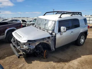 2008 TOYOTA FJ CRUISER