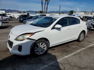 2012 MAZDA 3