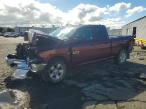 2016 RAM TRUCKS 1500